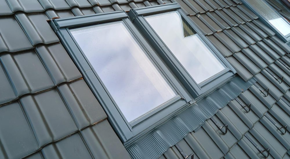conseils pour bien choisir et installer une Fenêtre de toit petite taille